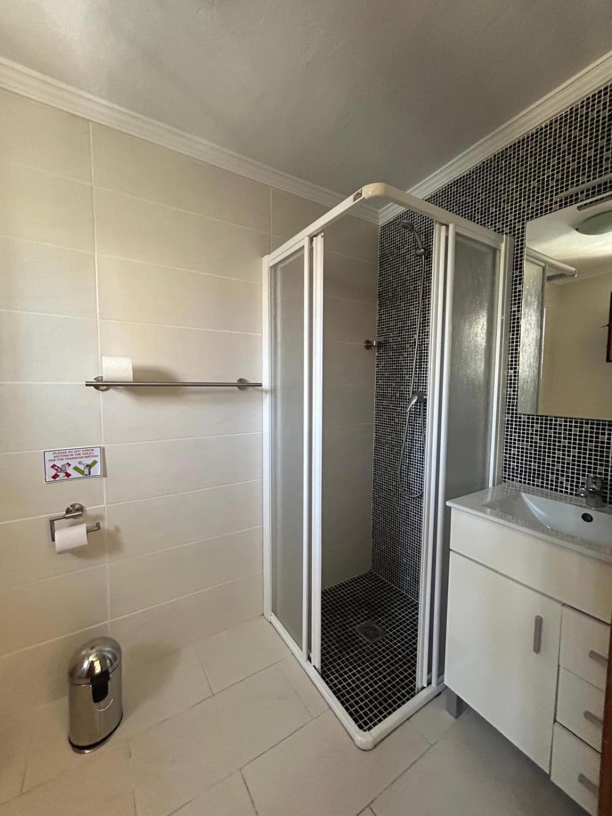 Toro Vista Casita - 1-2 Bedrooms Sayalonga المظهر الخارجي الصورة